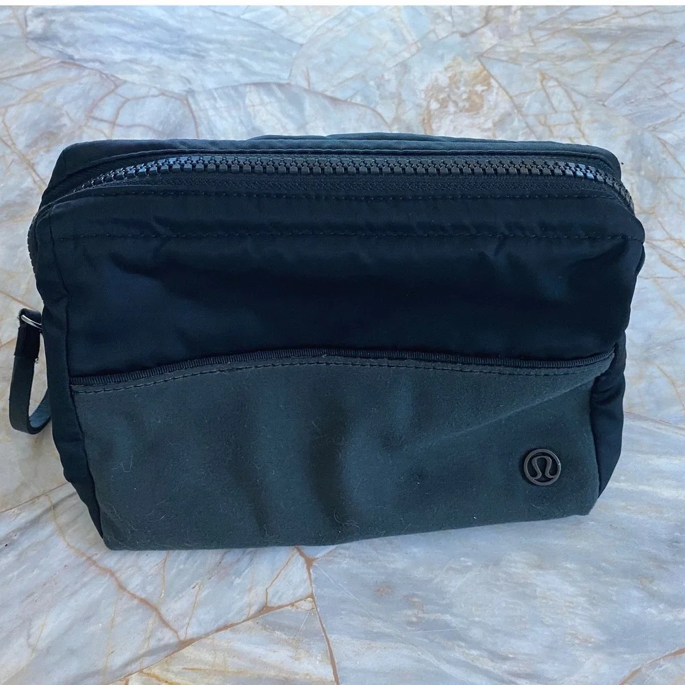 Lululemon Athletica Toiletry Bag Black Nylon Suede Pink Script Organizer